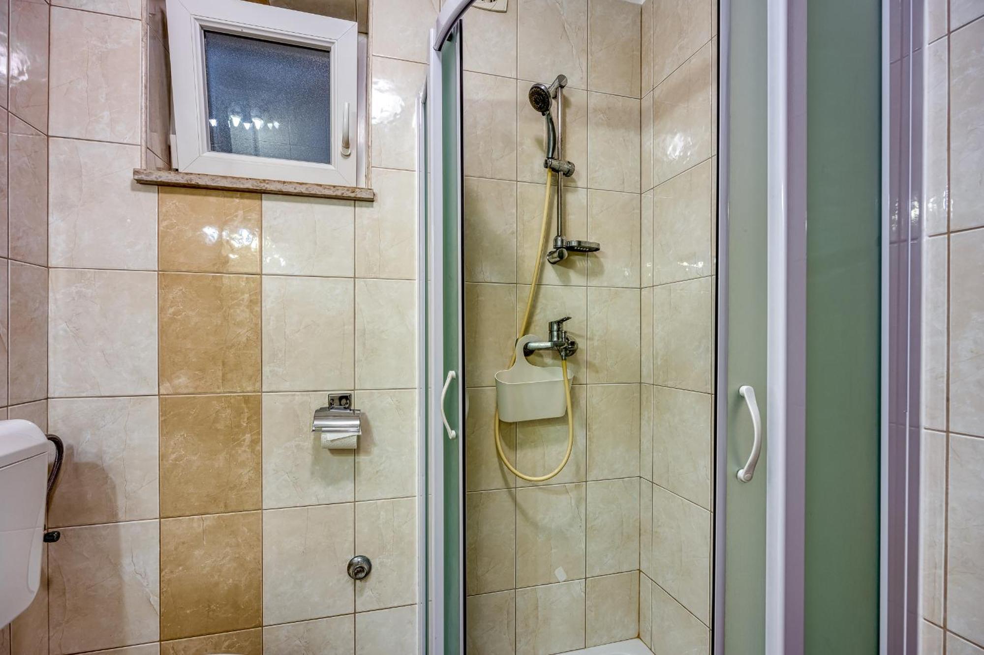 Apartments Orbanic Ровин Екстериор снимка